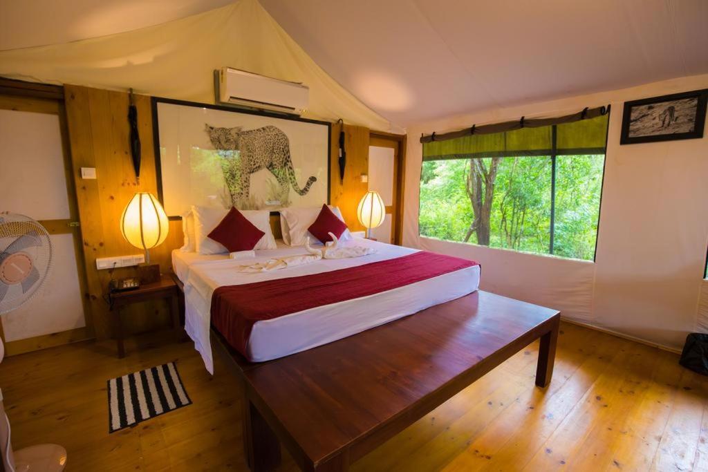 Отель Yala Leopard Mobile Camp Экстерьер фото